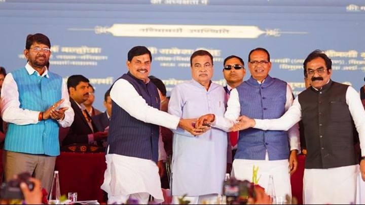 Madhya Pradesh Leads Nation on Highway of Development : Union Minister Shri Gadkari